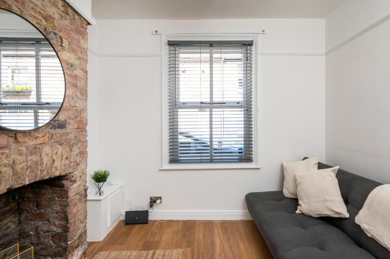 יורק Stylish, Centrally Located Terrace - Pass The Key מראה חיצוני תמונה